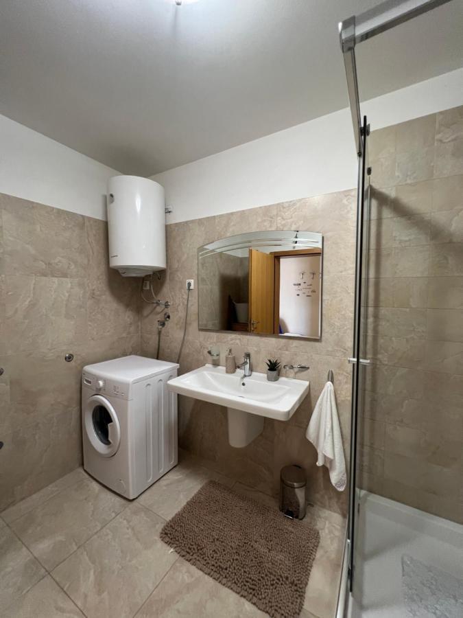 Ana Exclusive Apartments Jelsa  Exterior foto