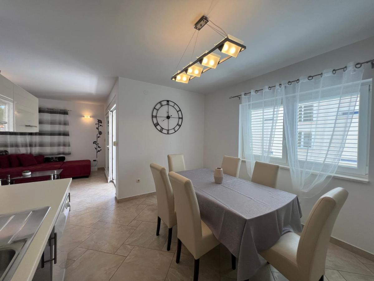Ana Exclusive Apartments Jelsa  Exterior foto